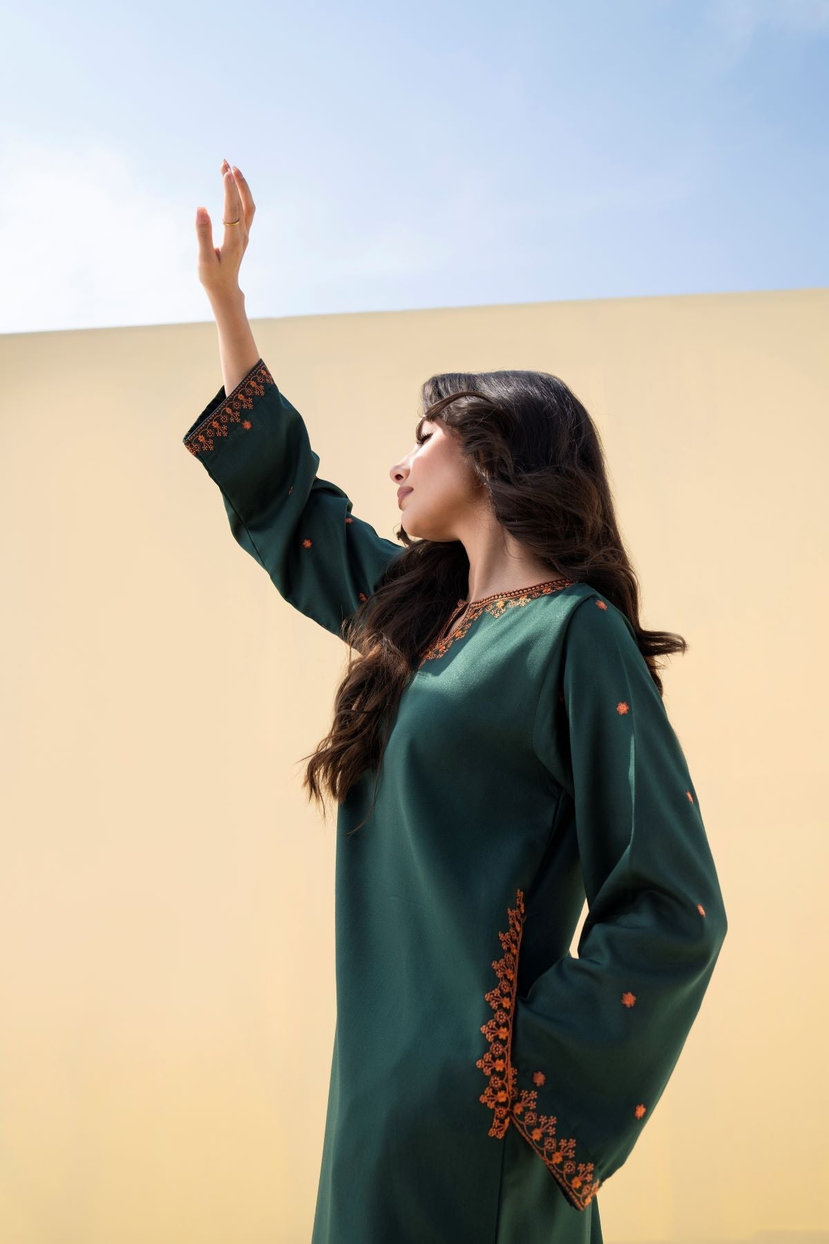FOREST GREEN 2PCS Embroidered Stitched Dress Premium Linen.