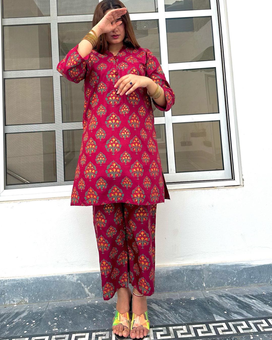 Elegant Eid Rang Keyseria 2-Piece Set BINDI