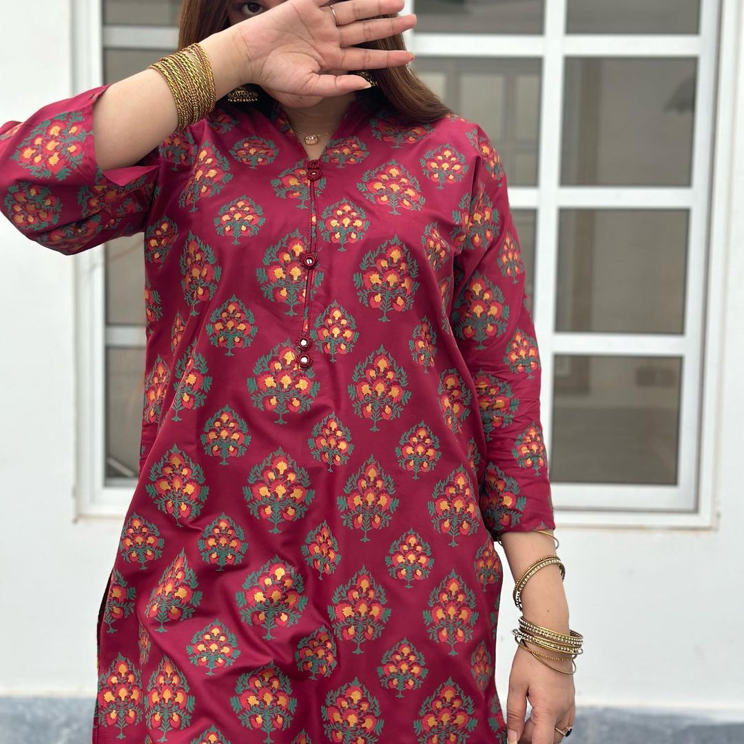 Elegant Eid Rang Keyseria 2-Piece Set BINDI