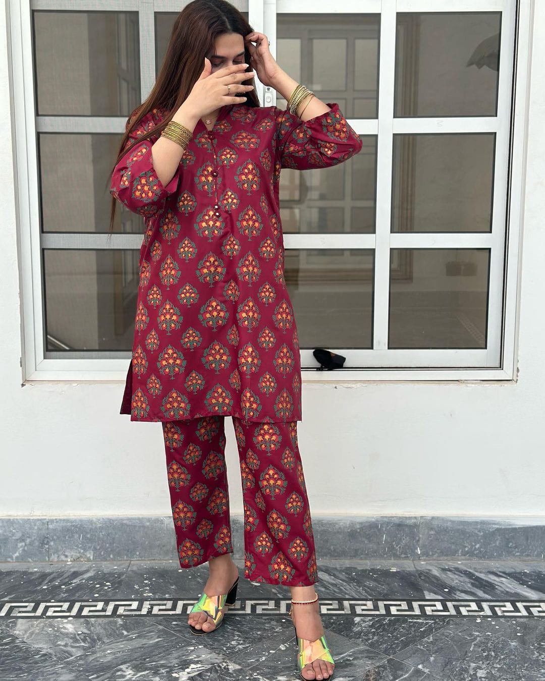Elegant Eid Rang Keyseria 2-Piece Set BINDI