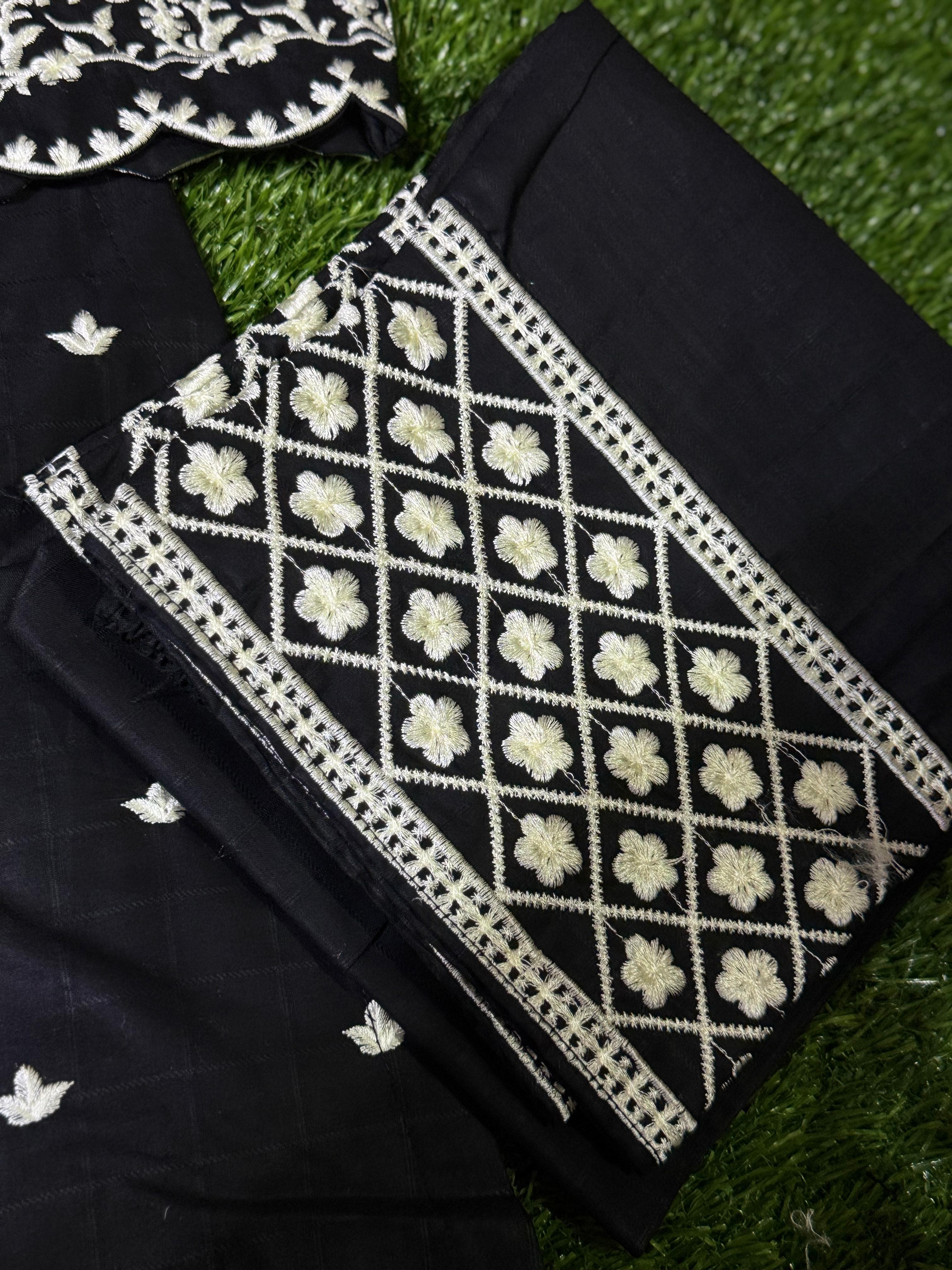 RIWAJ EMBROIDERED 2Pc