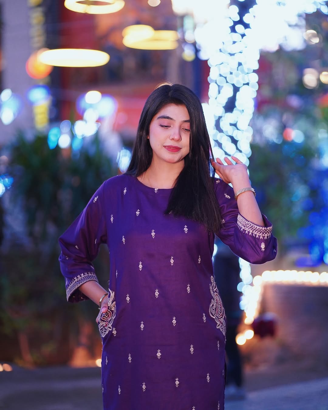 IRIS POCKET Embroidered 2Pc Stitched Dress Premium Linen.