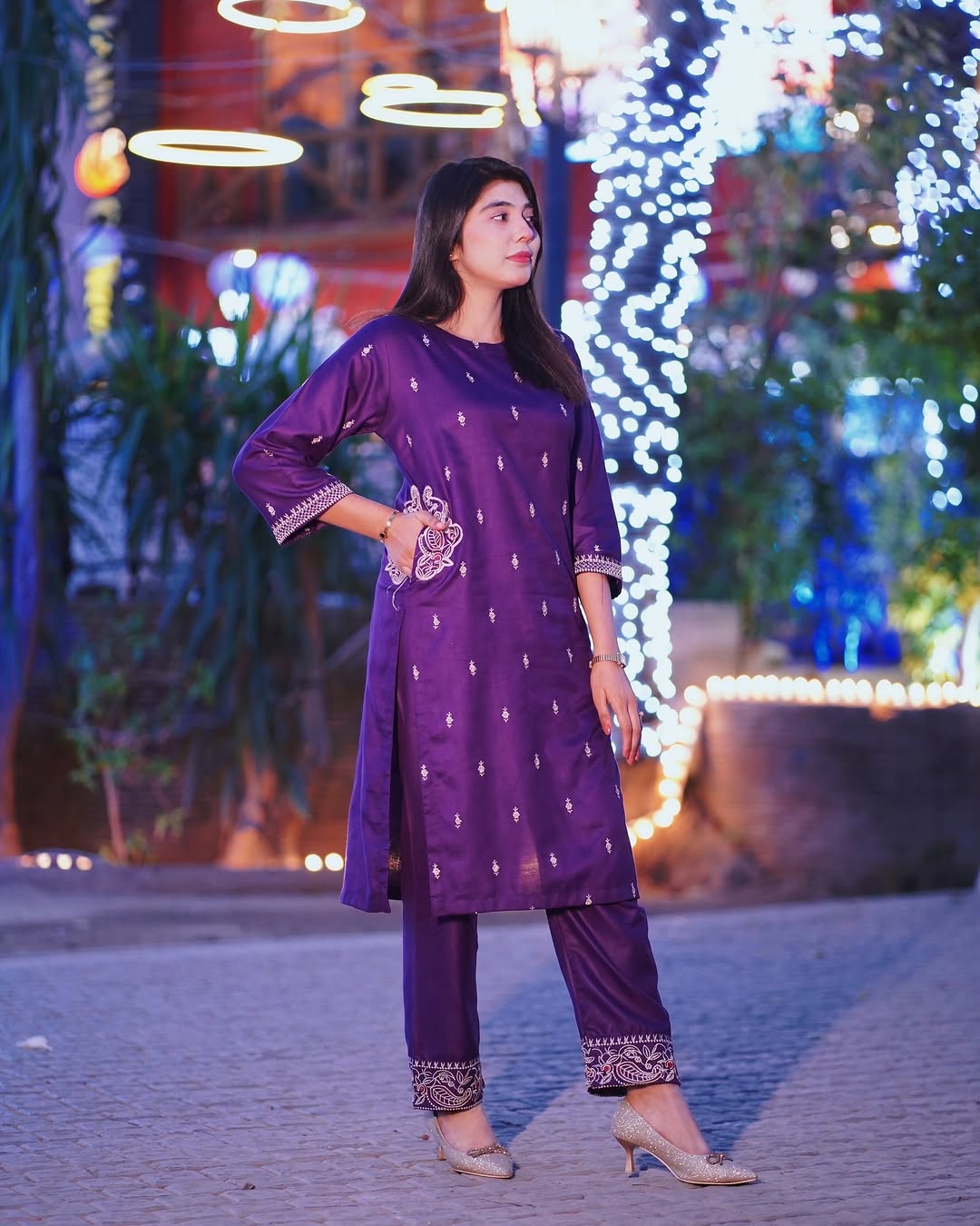 IRIS POCKET Embroidered 2Pc Stitched Dress Premium Linen.
