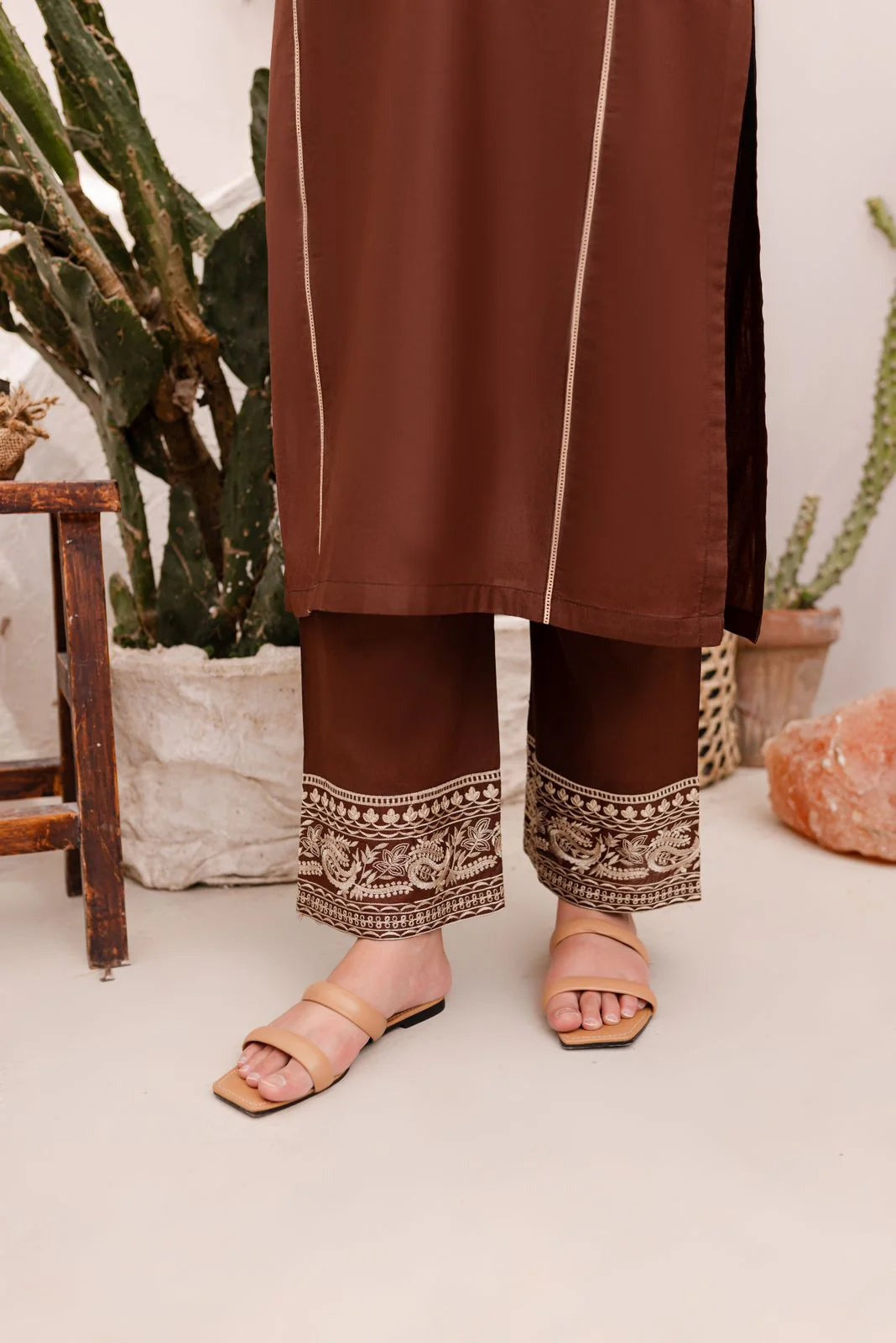 CHOCOLATE BROWN EMBROIDERED 2-PIECE Dress.