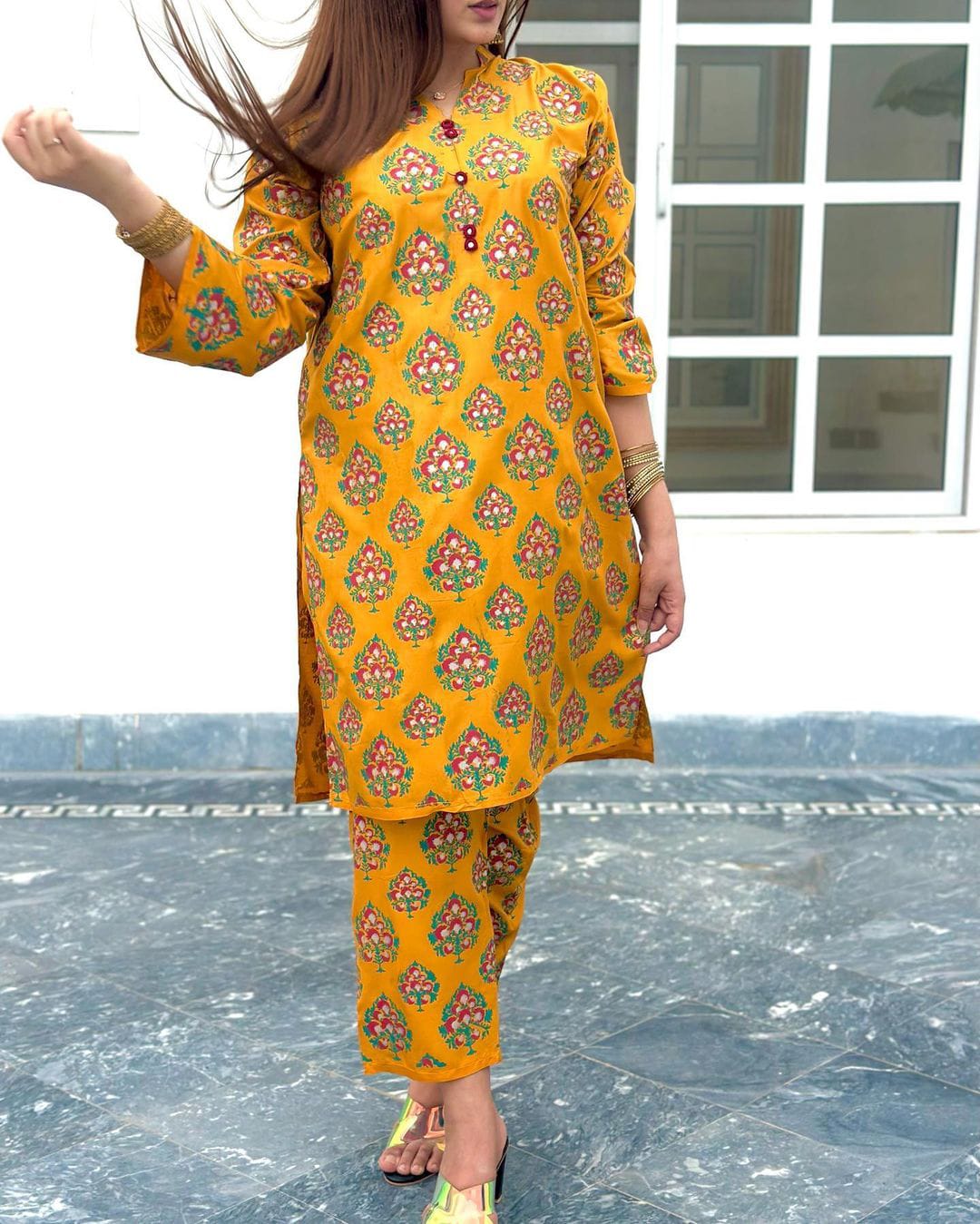 Elegant Eid Rang Keyseria 2-Piece Set BINDI