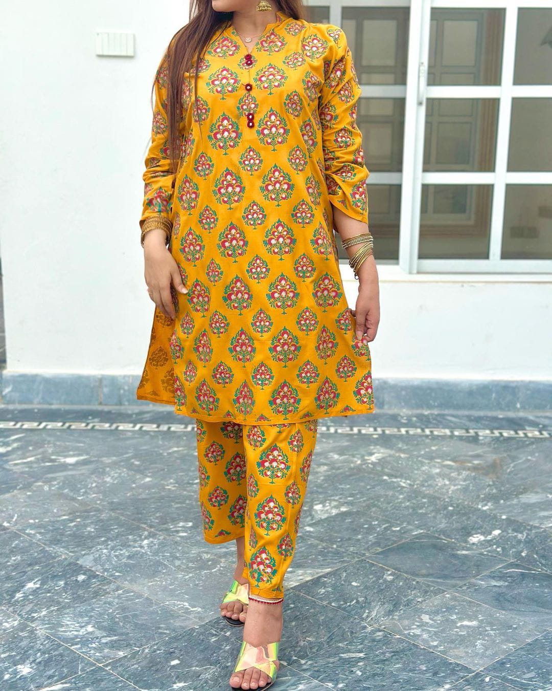 Elegant Eid Rang Keyseria 2-Piece Set BINDI